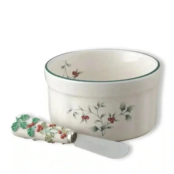 PFALTZGRAFF Winterberry Stoneware DIP MIX SET  12 oz Ramekin w/ 5" Spreader NIB - Picture 1 of 4